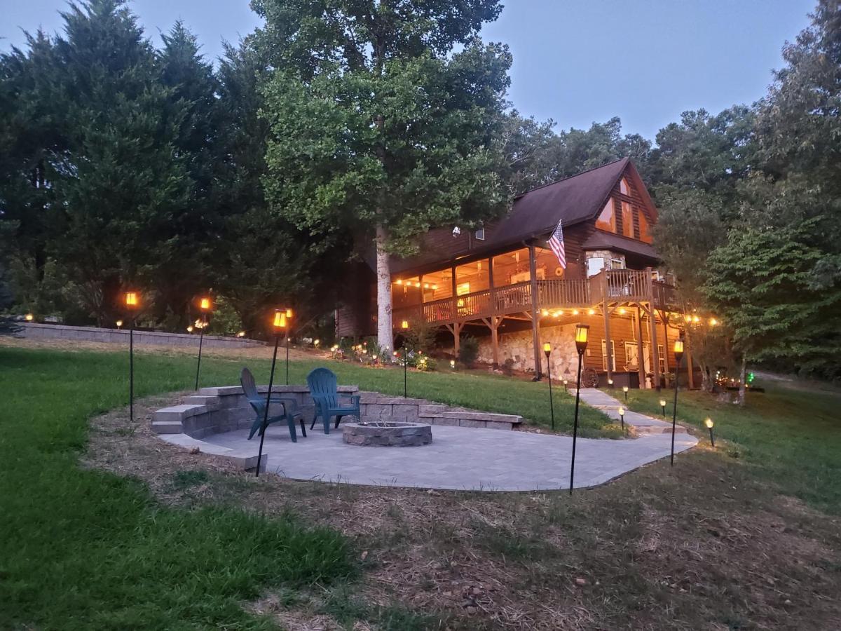 Smoky Mountain Cabin - Hot Tub - Fire Pit Murphy Kültér fotó